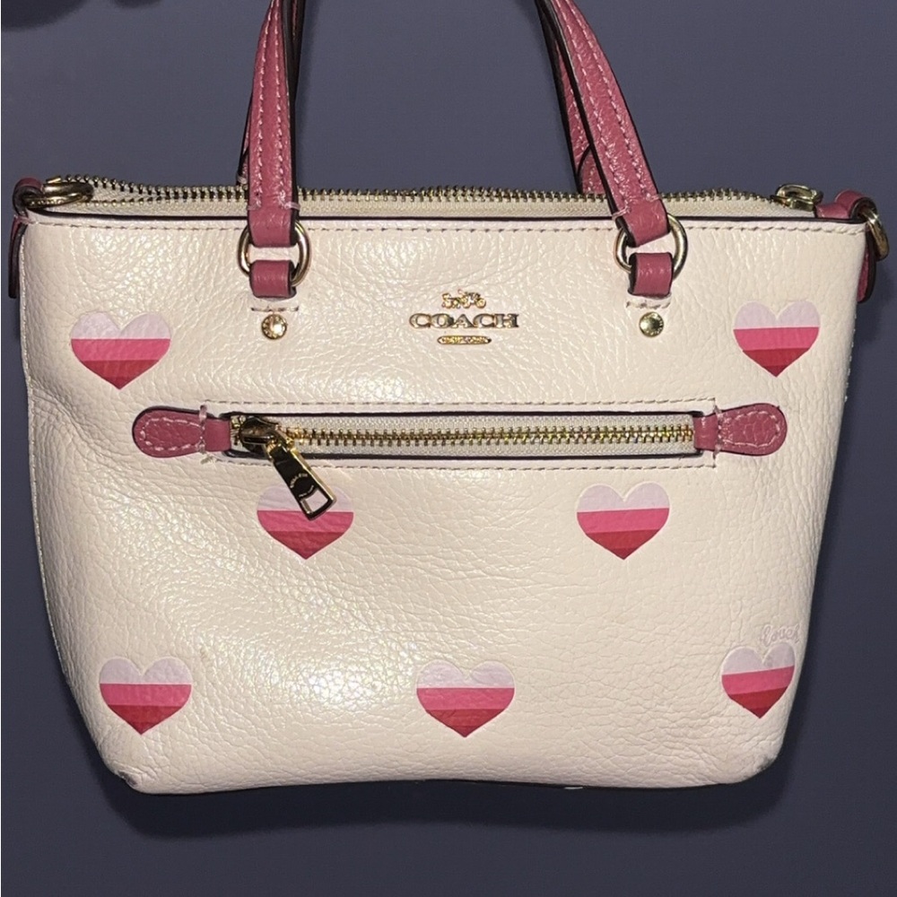 COACH Cream Leather Shoulder Bag with Pink Heart Print